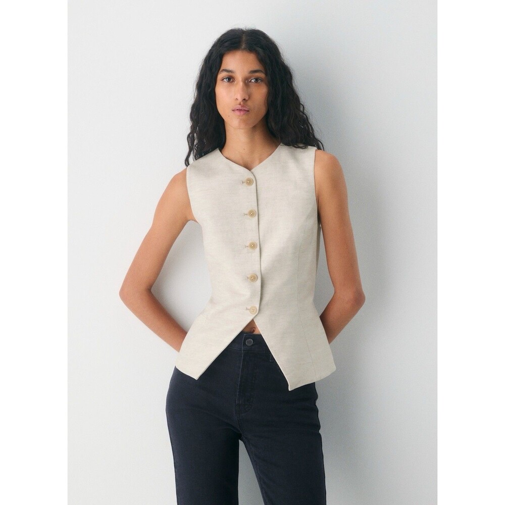 Aritzia CruiseLinen Regal Vest Size 6